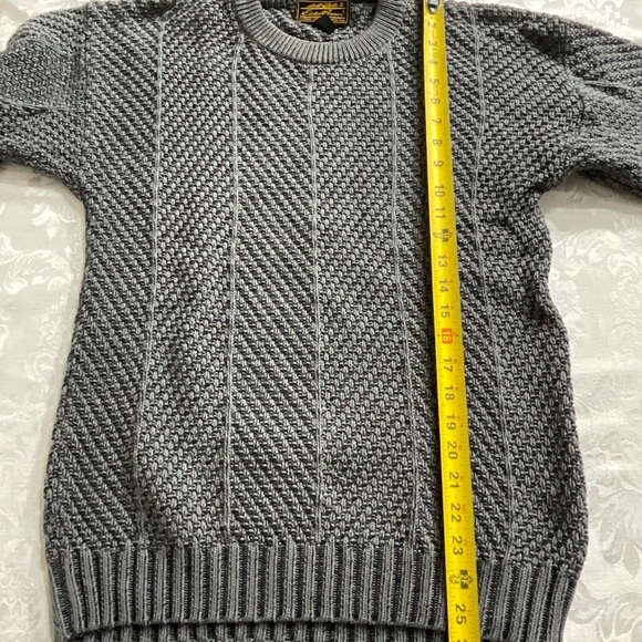 Eddie Bauer Black Label Steel Gray Cable Knit Men Size Medium Pull Over Sweater - Picture 6 of 7